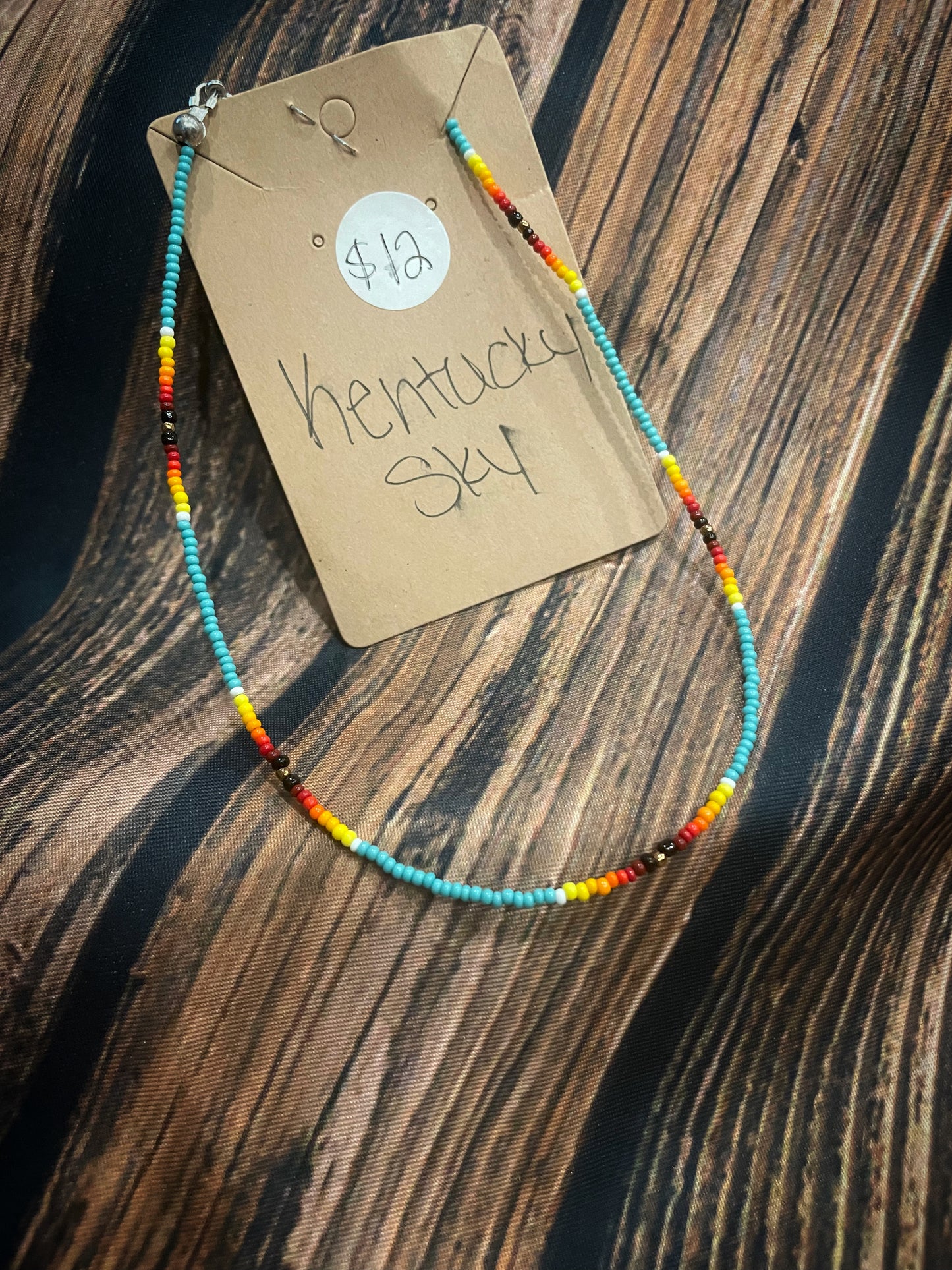 Kentucky Sky choker
