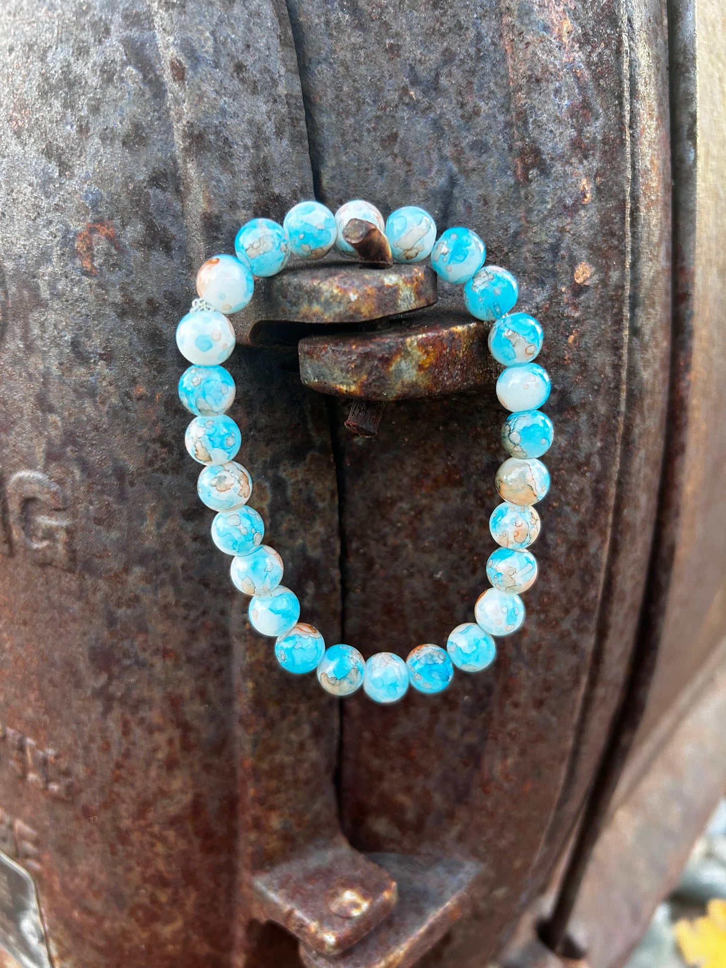 Glass bead bracelet