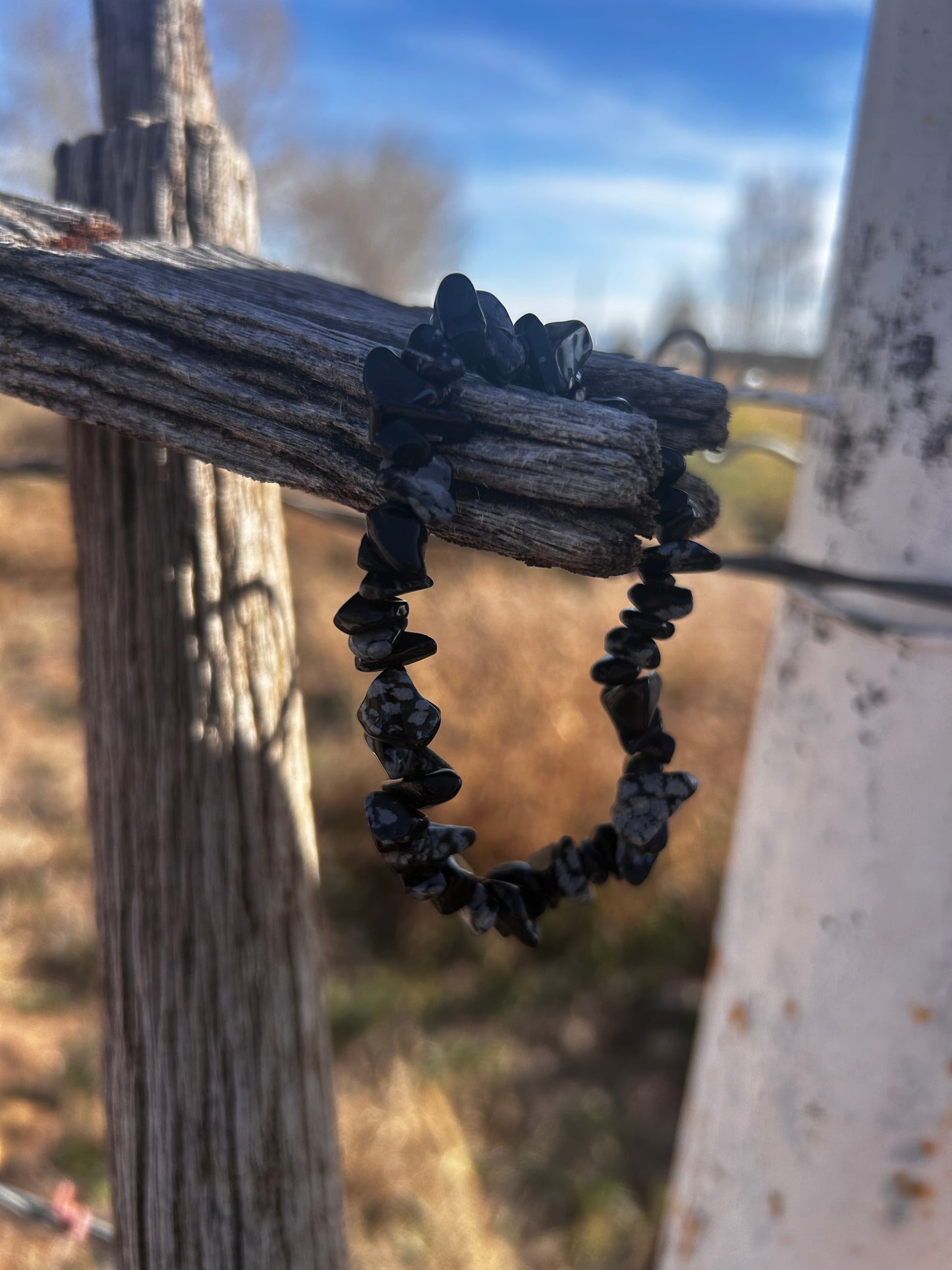 Snowflake obsidian chip bracelet