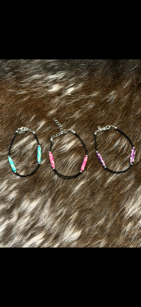 Dyed wood bracelet
