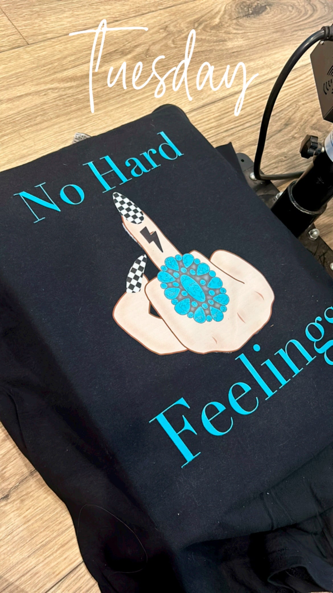 No hard feelings Tee