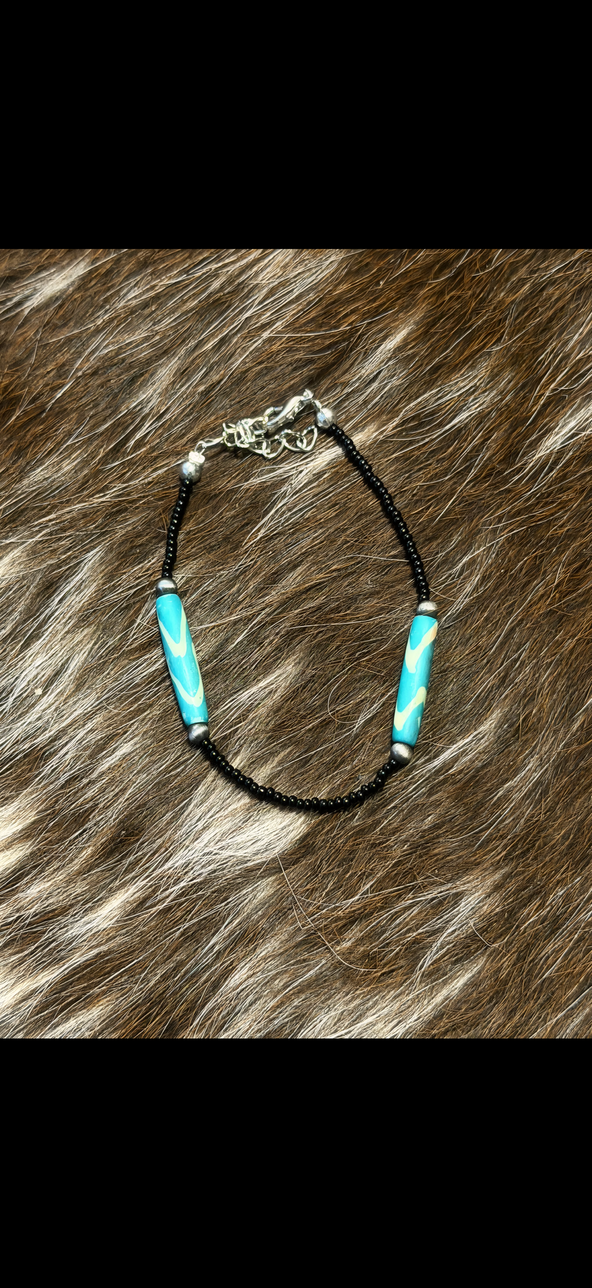 Dyed wood bracelet