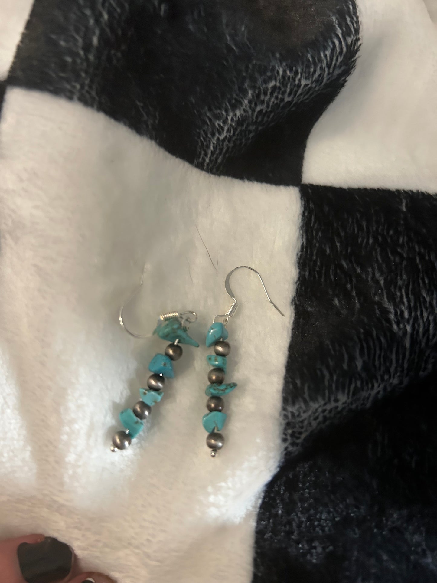 Small pearl and turquoise dangles