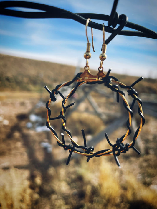 Black and gold barbed wire hoops