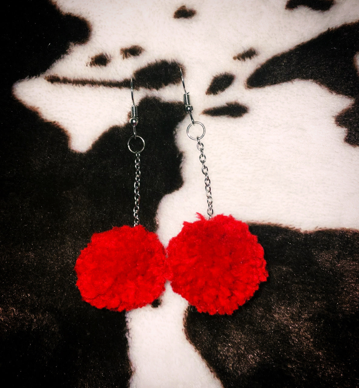 Small Pom Pom Earrings